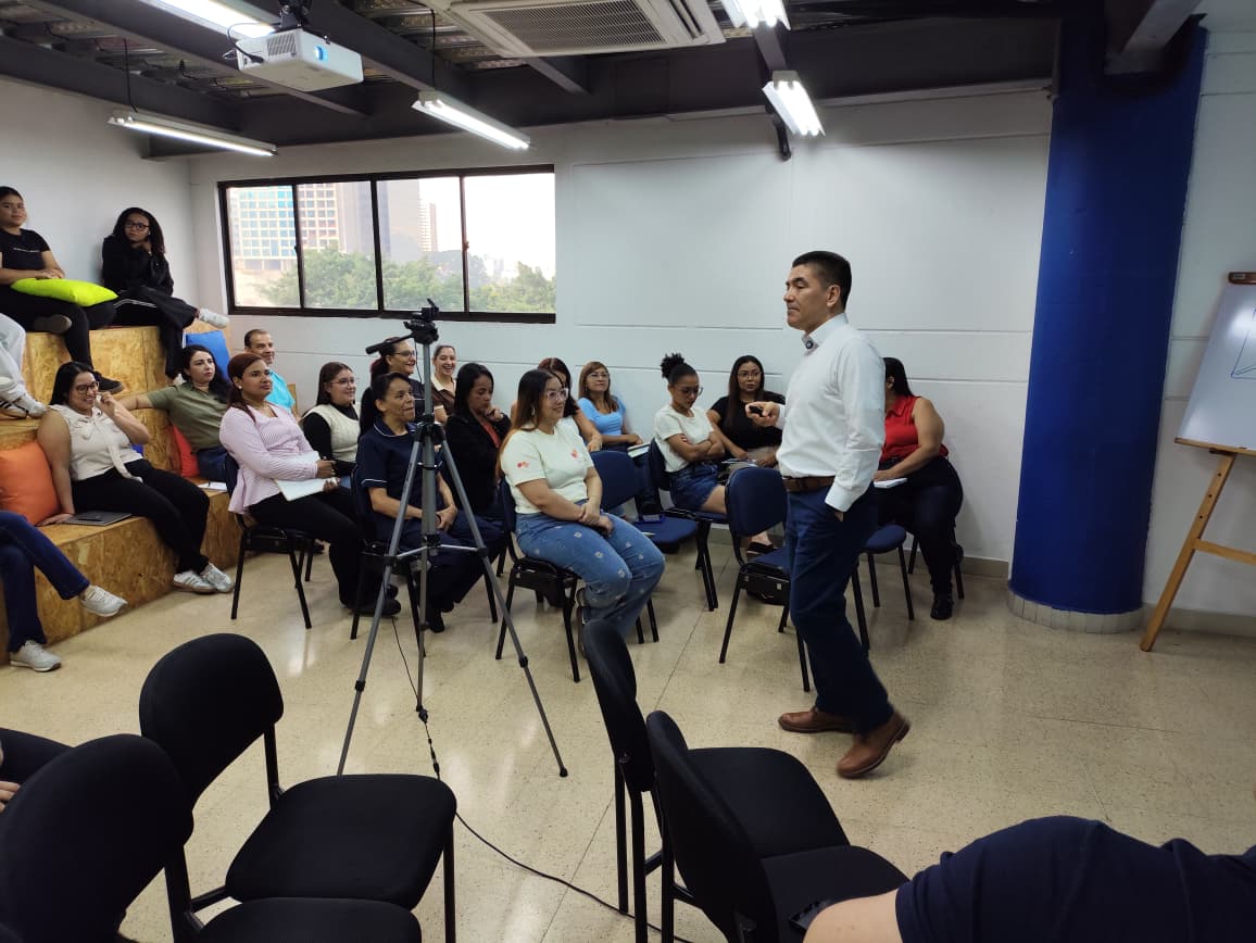 Viernes de Formación 1