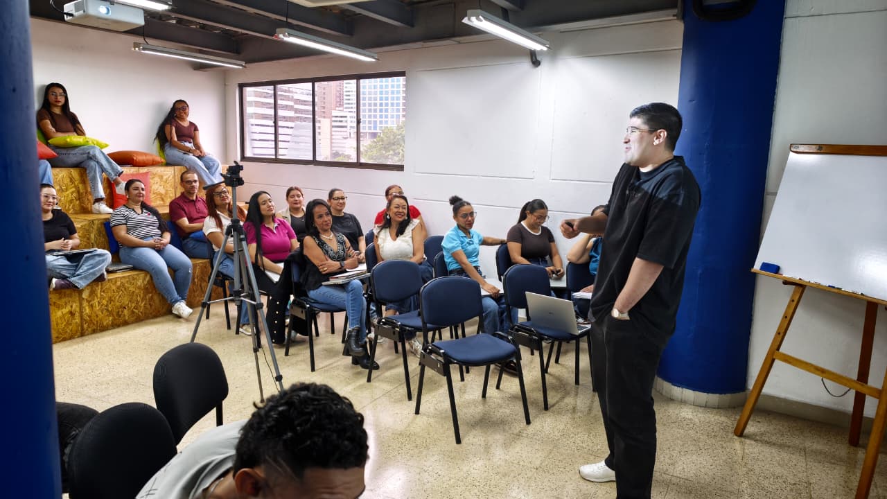 Viernes de Formación 1